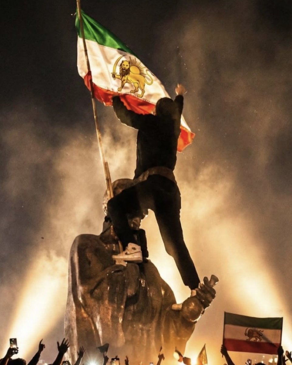 MAmirizadeh's tweet photo. What is happening in Iran is not a protest anymore, it’ a REVOLUTION  against radical Islamists who have hijacked the beautiful country of Iran for 47yrs. 

World leaders must stand with Iranians who are fighting against a criminal Islamic terrorist regime that has sponsored terrorism all around the world and accept the will of millions of Iranians who are calling the return of Prince Pahlavi!   

This is also a spiritual battle and we need to pray in unity for the victory of Iranians together! 

People are raising up the true flag of Iran “ Lion & Sun” 

#JavidShah
