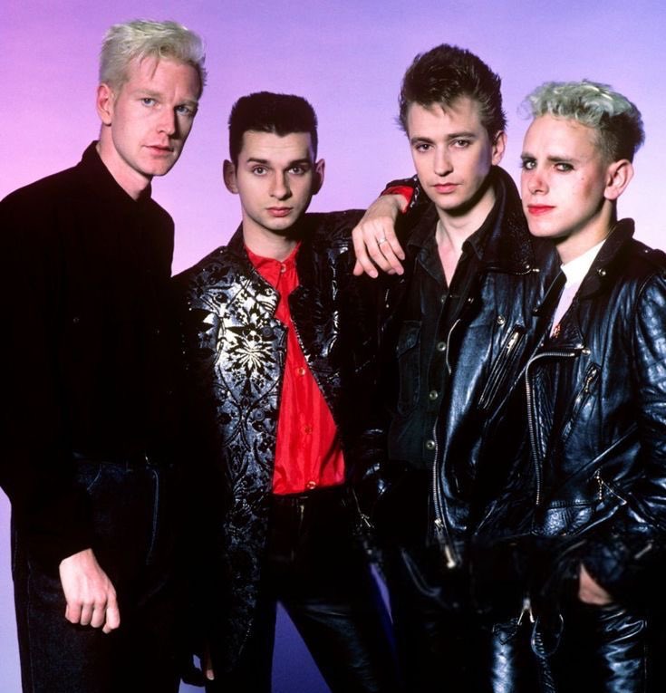 p0licyoftruth_'s tweet image. Depeche Mode on how to become a good synthesizer player:

“You gotta fuck the synths.”