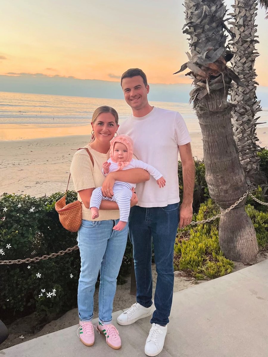 Pacific Terrace Hotel tweet media