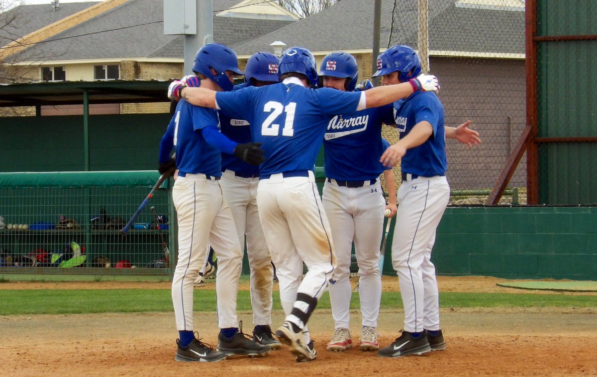 Sam Bjorling tweet media