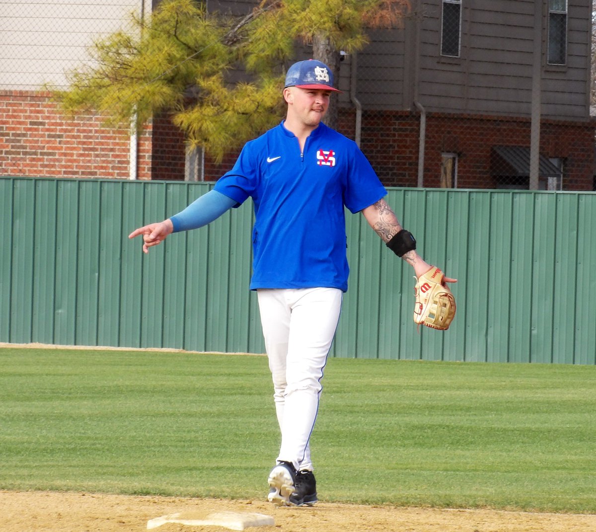 Sam Bjorling tweet media