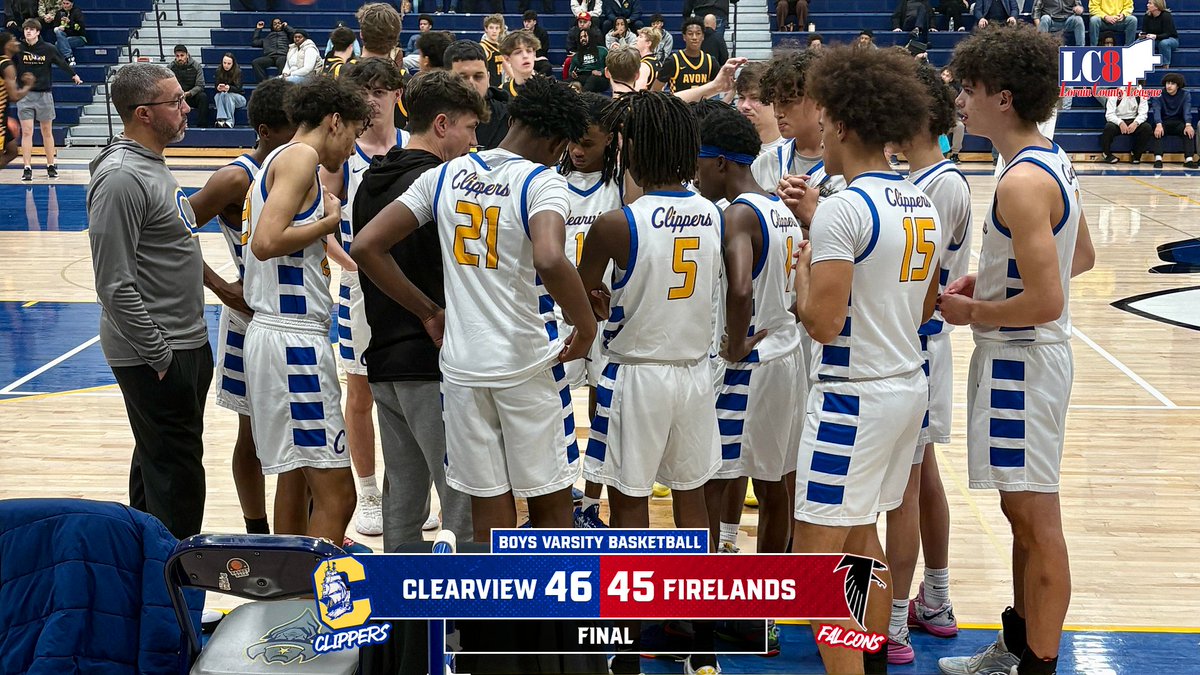 chsclippers's tweet photo. Boys Varsity Basketball
Final

Clearview 46
Firelands 45

Montez Sanchez-Miller beats the buzzer for the layup and the win! https://t.co/xbjx2t0jzD