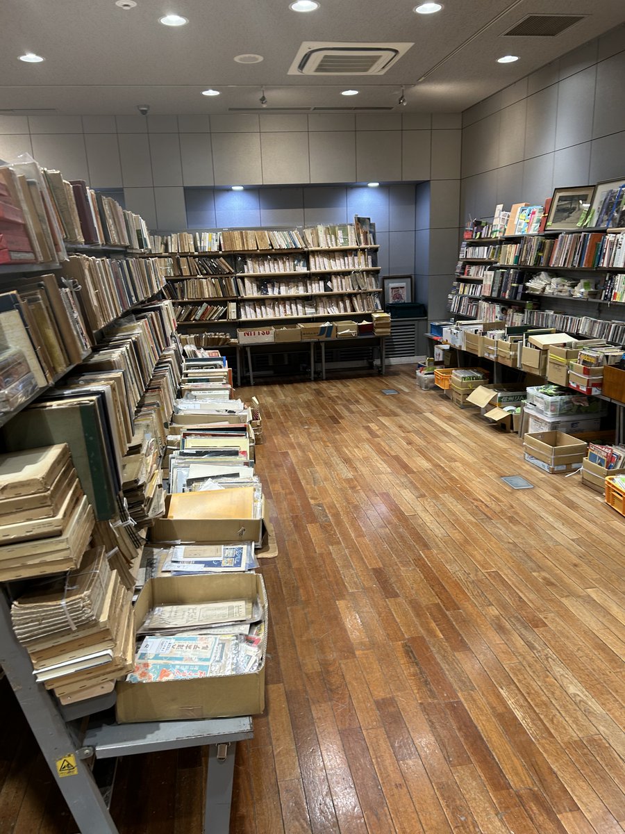 愛書会開催中です！