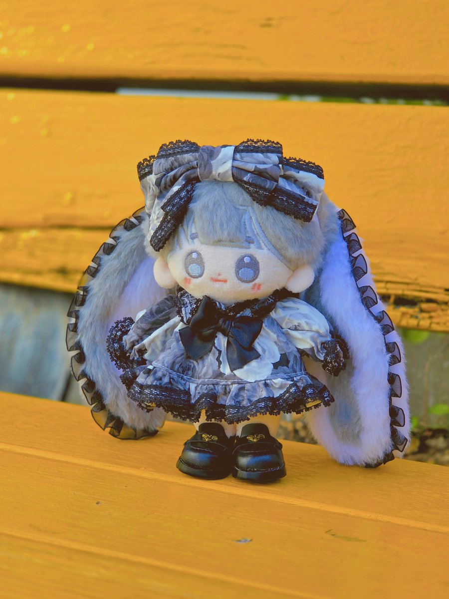 꽃보다 임쟈🖤🌸

#밍맹묭
#흑임자포리
👗 <a href="/todayisclear_v/">오늘하루맑음🌈</a>