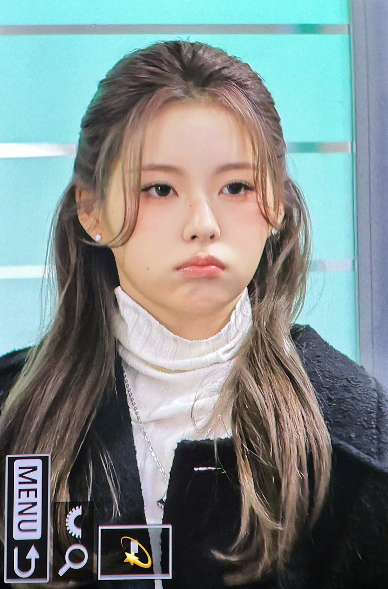 kyujin_star's tweet image. 260110 🐈‍⬛

#엔믹스 #규진 #NMIXX #KYUJIN