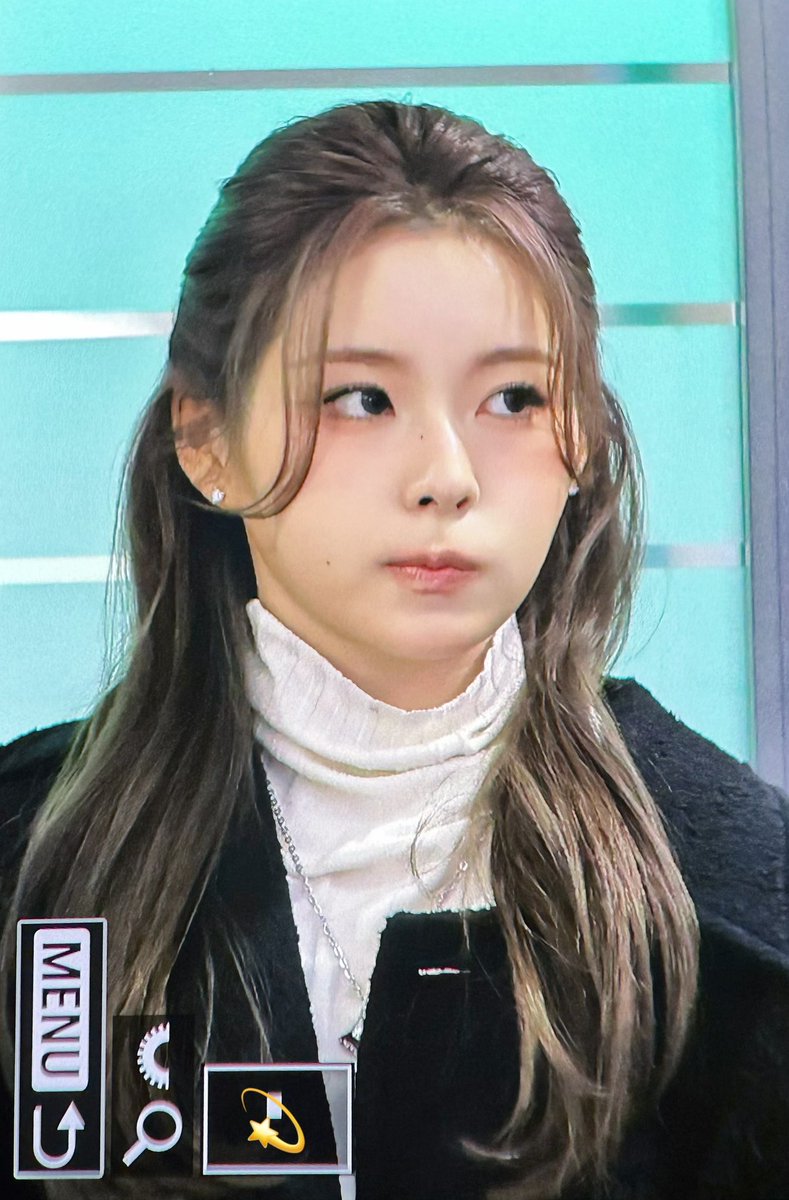 kyujin_star's tweet image. 260110 🐈‍⬛

#엔믹스 #규진 #NMIXX #KYUJIN