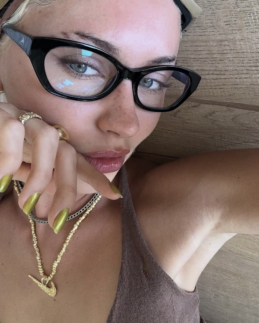 disparodamorte's tweet image. 