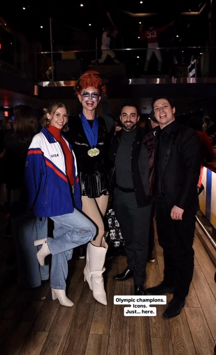 TessaVMscott tweet media