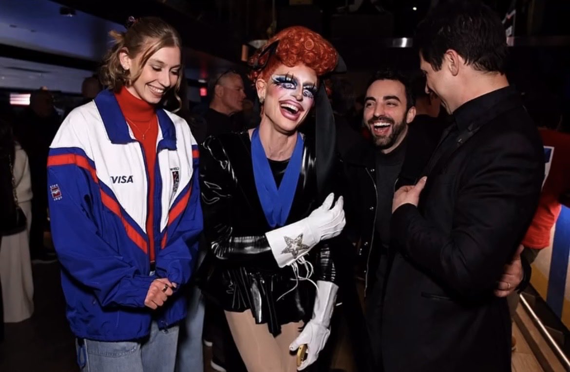 TessaVMscott tweet media