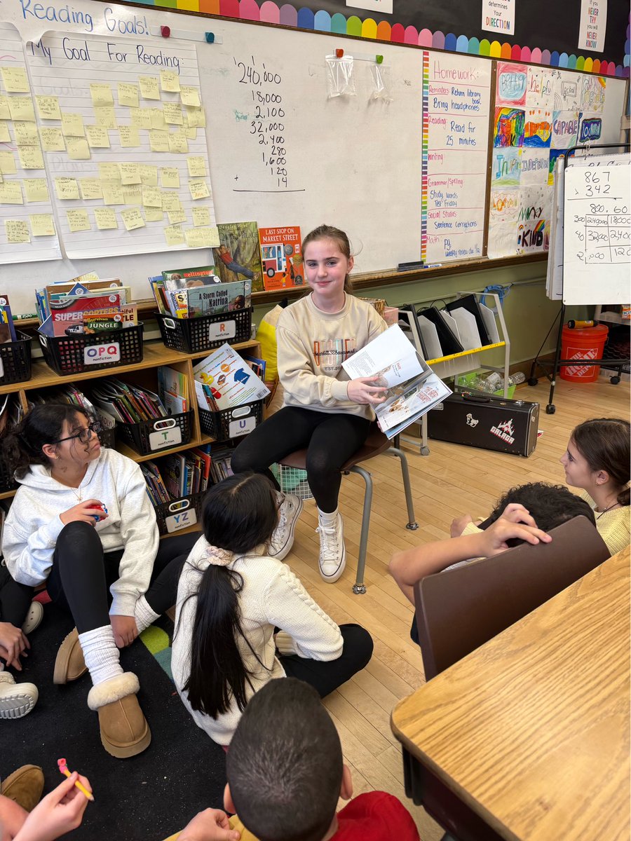 Ms.Caitee tweet media