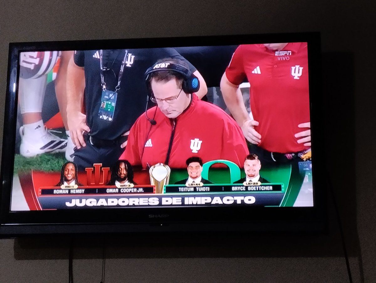 Football americano hasta el lunes caramba.

Por cierto Fernando Mendoza es un NFL, QB de Indiana.

Ese tipo tiene.