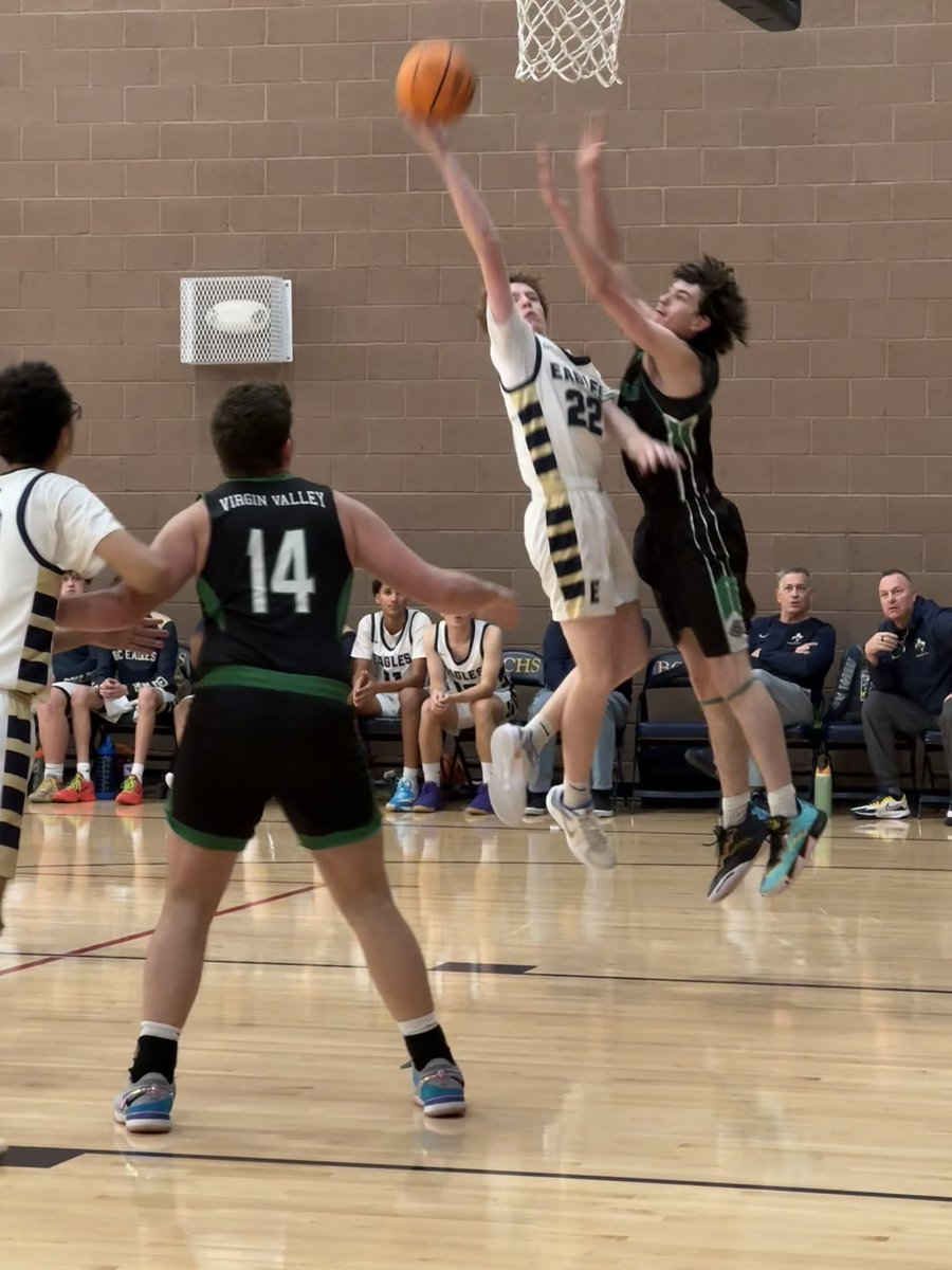 JV Boys Basketball 🏀
JV Boys Basketball taking the floor against Virgin Valley with energy, hustle, and determination. Great moments of teamwork and grit as they continue to build this season. 👊🦅
#bchs41 #EaglePride #JVBoysBasketball #bchsbasketball