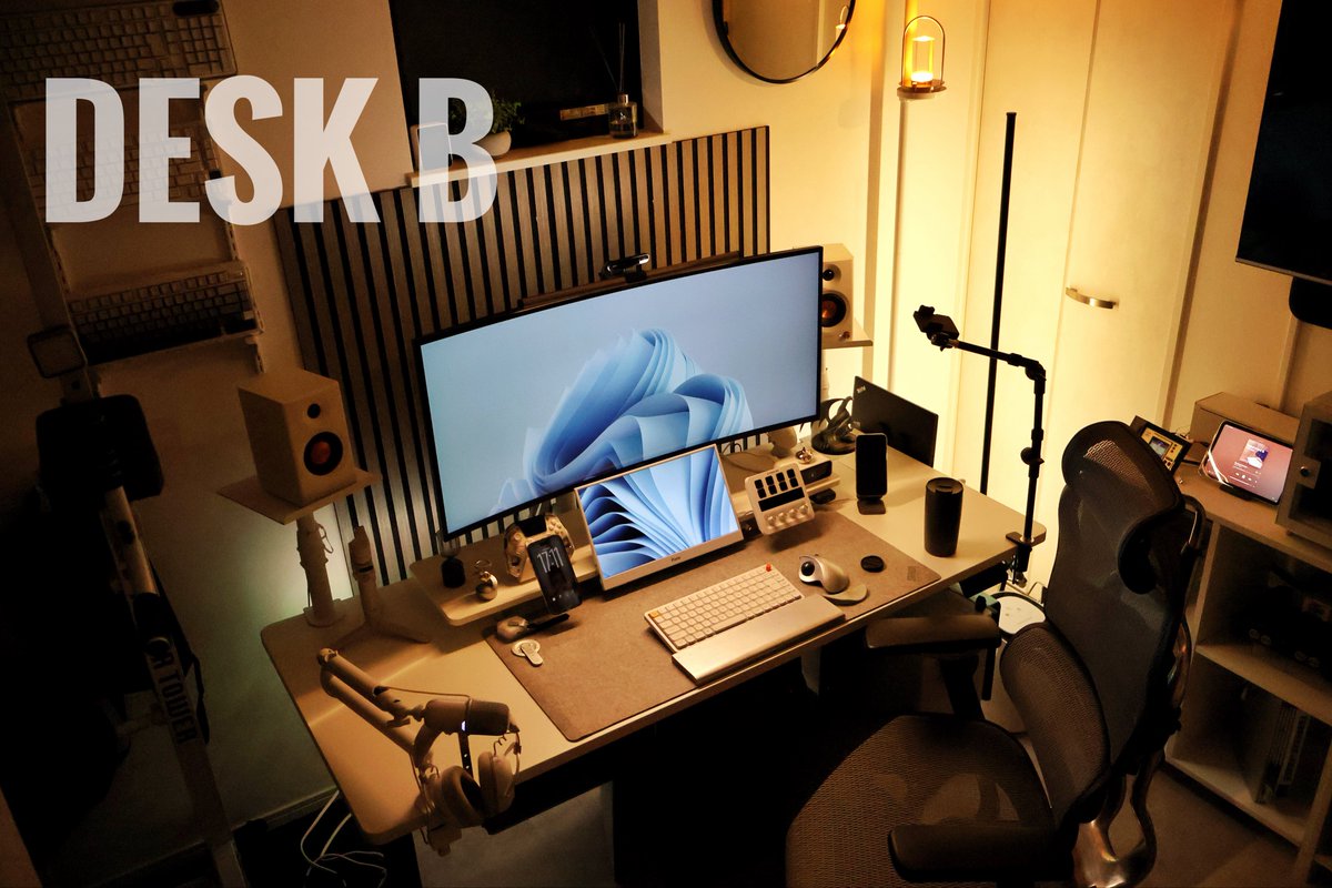 hoshino_d_'s tweet photo. Which desk do you prefer?
Desk A or Desk B?
#desksetup #desksetups #battlestation #workstationsetup #cleansetup https://t.co/8CtFvBElcG