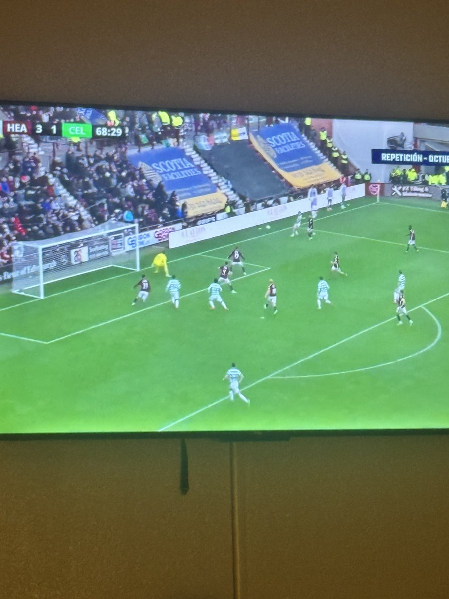 egh1874's tweet photo. How have I found Hearts Celtic highlights on live TV with Spanish commentators in Orlando?? Don’t mind if I do rewatch actually 👀 https://t.co/LyUppVBOjM