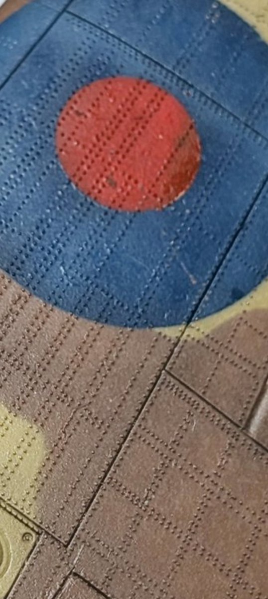 Simon (@redfivemodels on Bluesky) tweet media