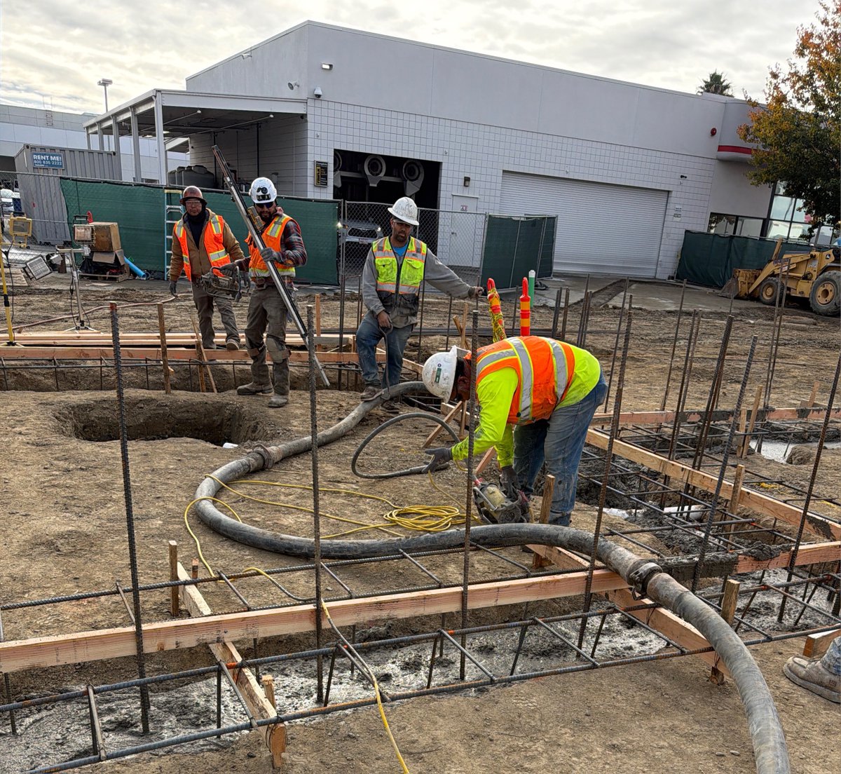 Teamwork is what it takes to make things happen! As the holidays &amp; rain approached last month, we accelerated the schedule to get the foundation completed. Great Job Daniel for expediting this! 

And a big THANK YOU to DRYCO for tripling up the crews to get concrete placed!