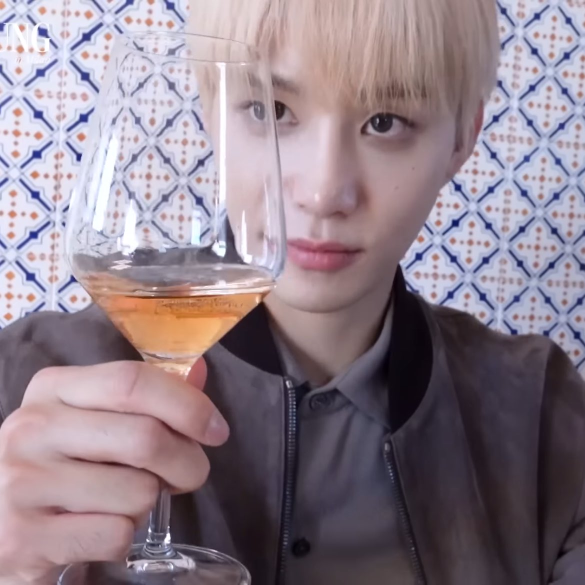 공부에 어려움을 겪는 학생들을 위한 과외 선생님 국어 영어 수학 사회, image size:1170x1170