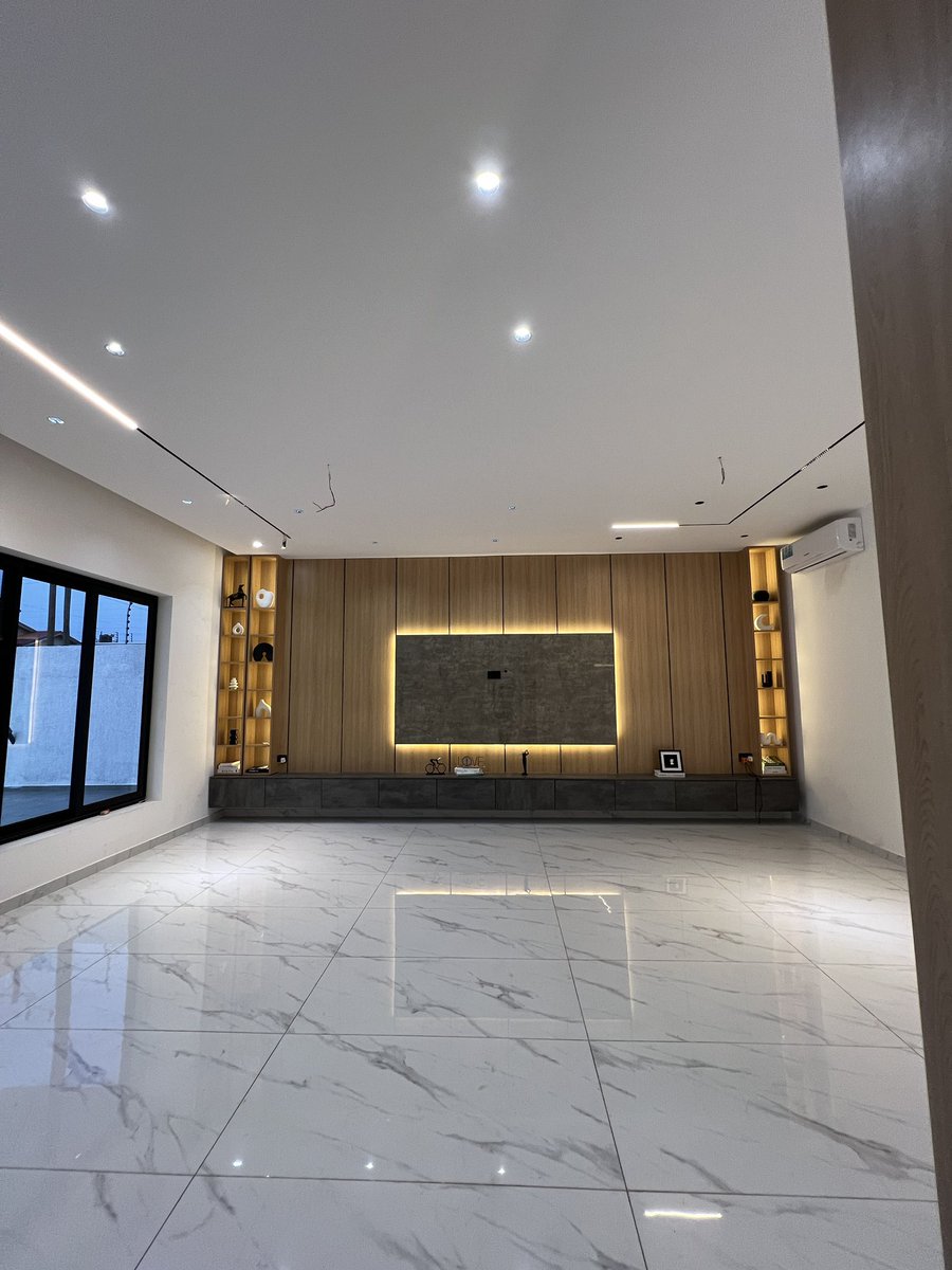 DHRPROPERTYSLTD's tweet photo. FOR SALE 🏡
1-Storey 4-Bedroom House + Pool
📍 East Legon Hills
💰 Price: 3.5M CEDIS

A spacious, well-designed home offering comfort, privacy, and modern living in a serene neighborhood.

📞 Call/WhatsApp 0244127266 for viewing https://t.co/JPLU2AxZVR