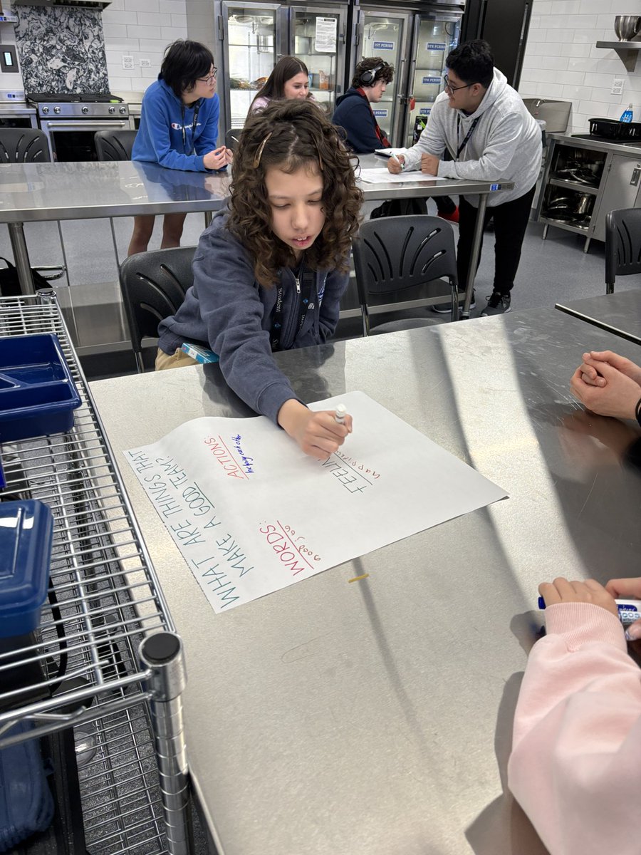 Courtney Callen tweet media