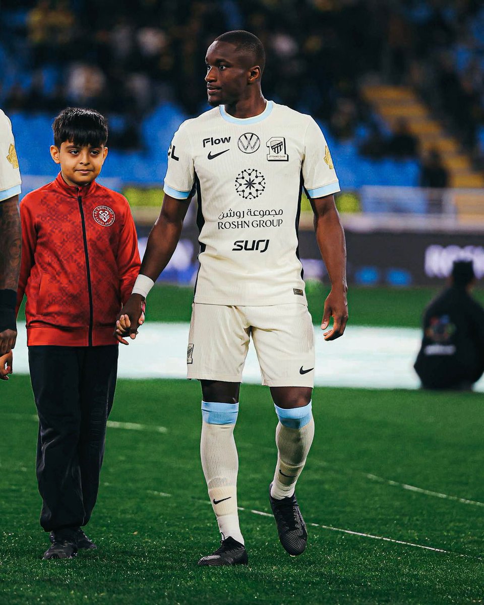 MoussaDiaby_19's tweet image. Great win away from home 💫 Well done team ✔️ #M19🌪️