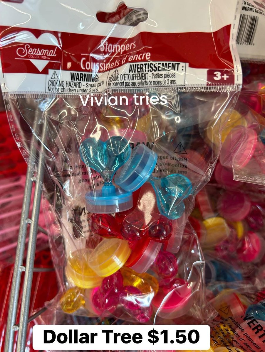 vivian_tenorio's tweet photo. Hobby Lobby $4.49 vs Dollar Tree $1.50
#viviantries #dollartree #dollartreecommunity #dollartreefinds #dollartreehaul https://t.co/0LahBE41Iw