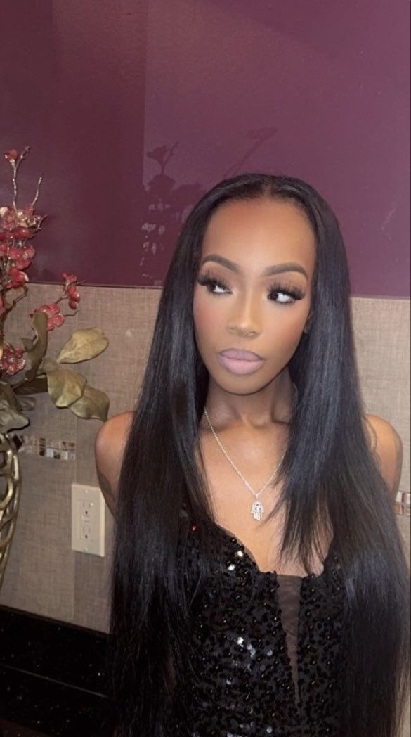 prettyebooo's tweet image. Ok, I heard we bringing the 2016 makeup look back .. count me in 🙃