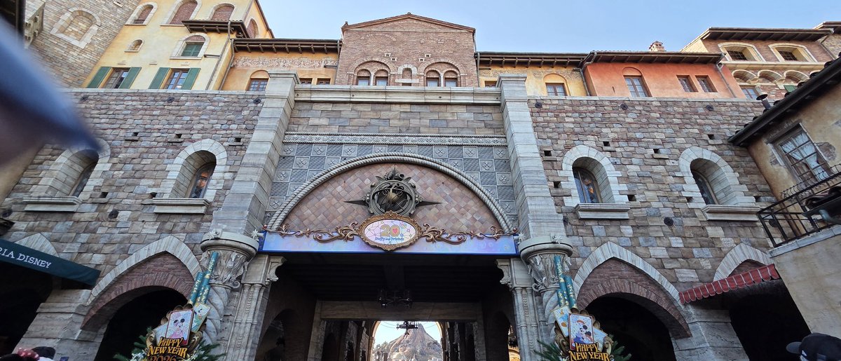 昨日のディズニーシーはわりと空いてた。ダフフレ新商品の購入制限1は