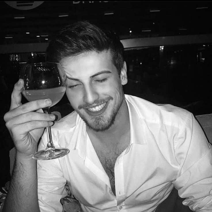 acervolamour's tweet image. ▪︎.