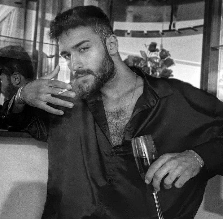 acervolamour's tweet image. ▪︎.