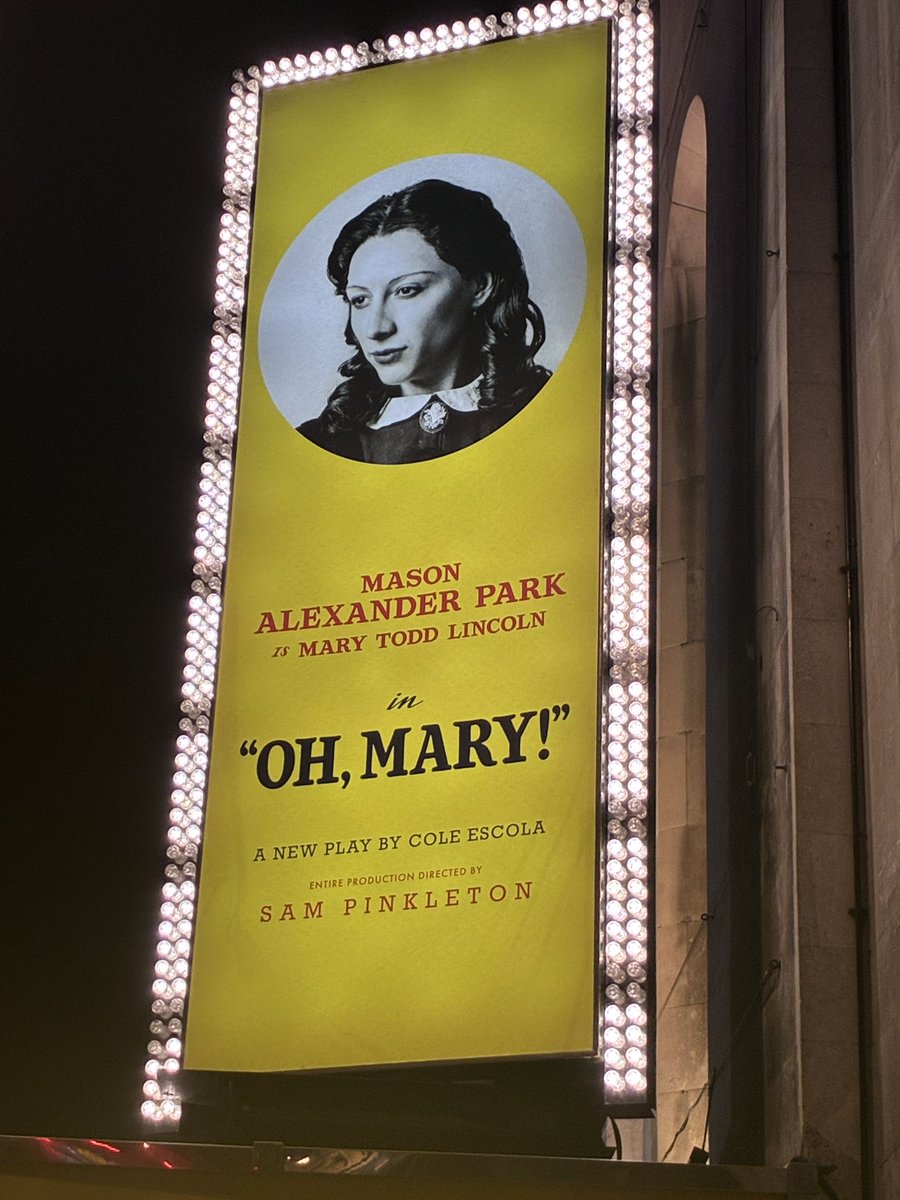 Elizabeth NB tweet media