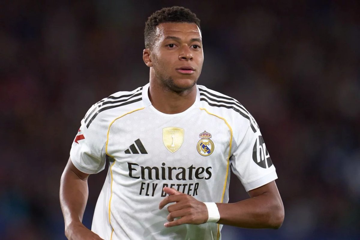 The Touchline | 𝐓 tweet media