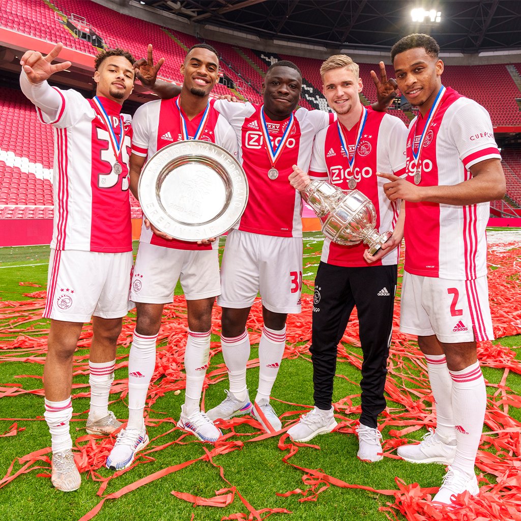 AFCAjax's tweet image. For The Future ✔️