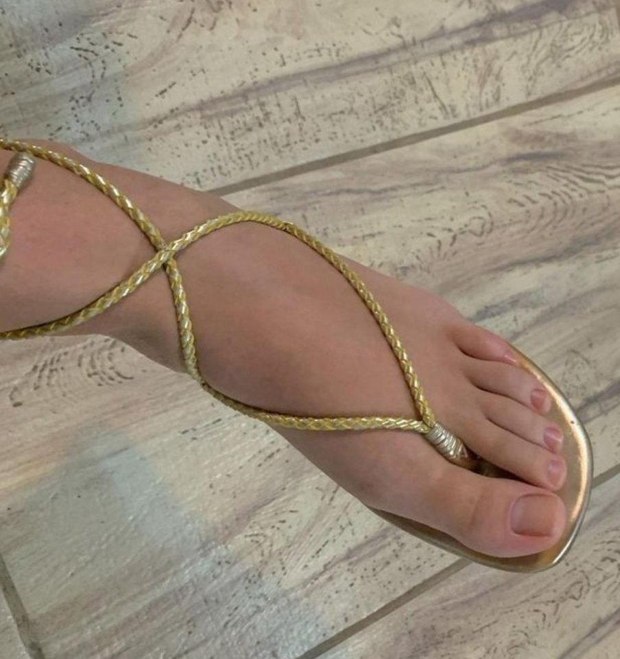 #feet