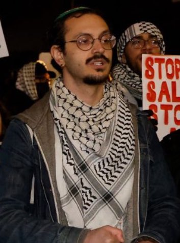 StopAntisemites's tweet image. NYC - remember Samuel Bischof, the Heschel Middle School teacher who no longer works at the school due to his outrageous and volatile behavior? 

He was caught at the Queens pro-Hamas protest last night.

Act surprised.
