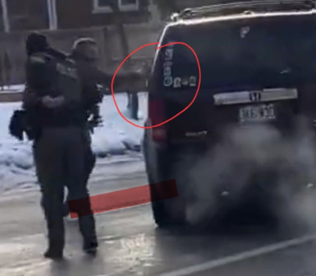 Ella  🇸🇪 tweet media