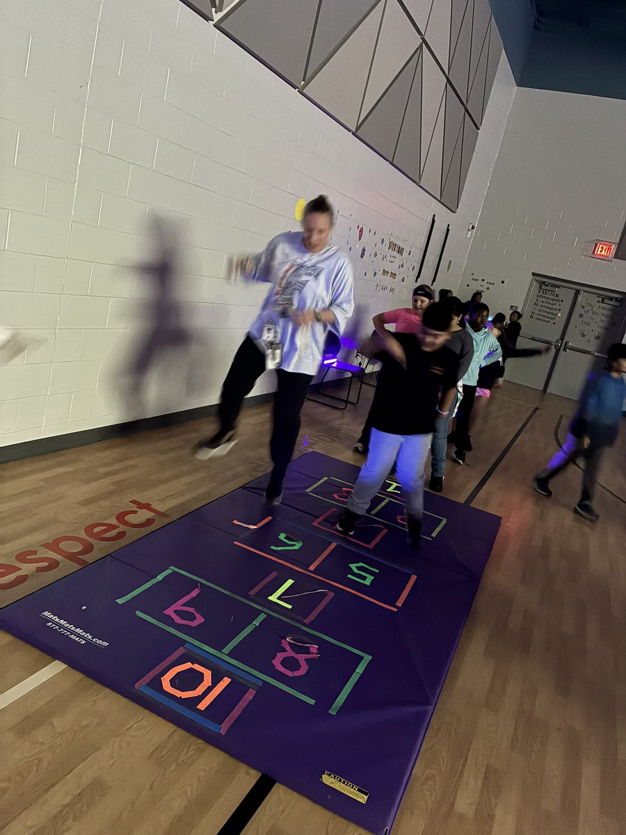 Asha Lambert tweet media