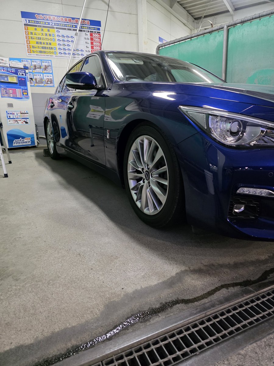 Commandonagi's tweet image. 新年1発目の洗車