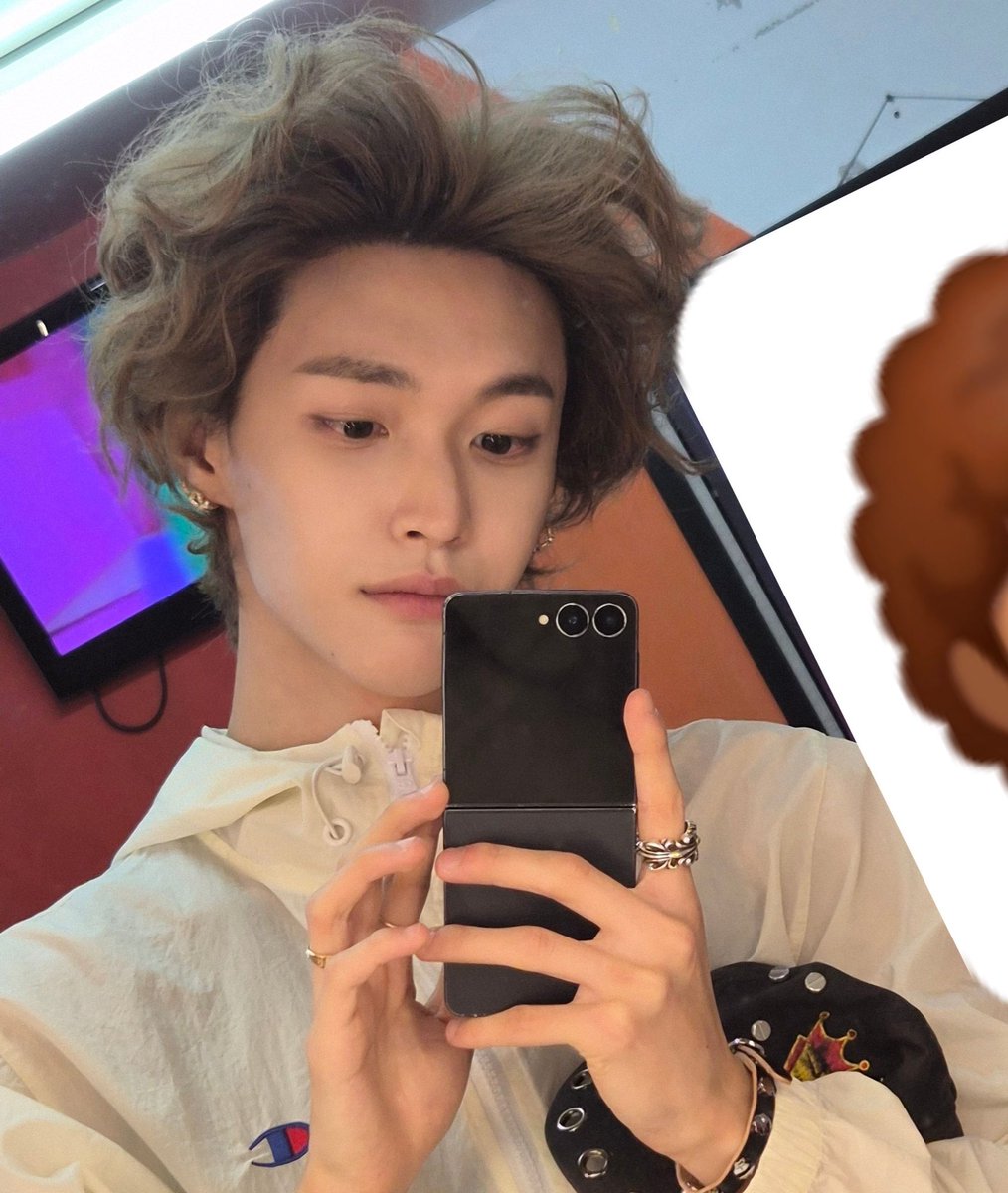 샤갈머야????????너무커엽자나ㅏ╰(*´︶`*)╯♡