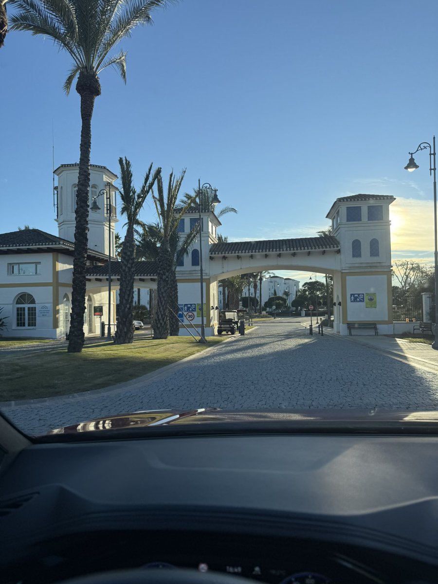 Joakim Hanäs tweet media