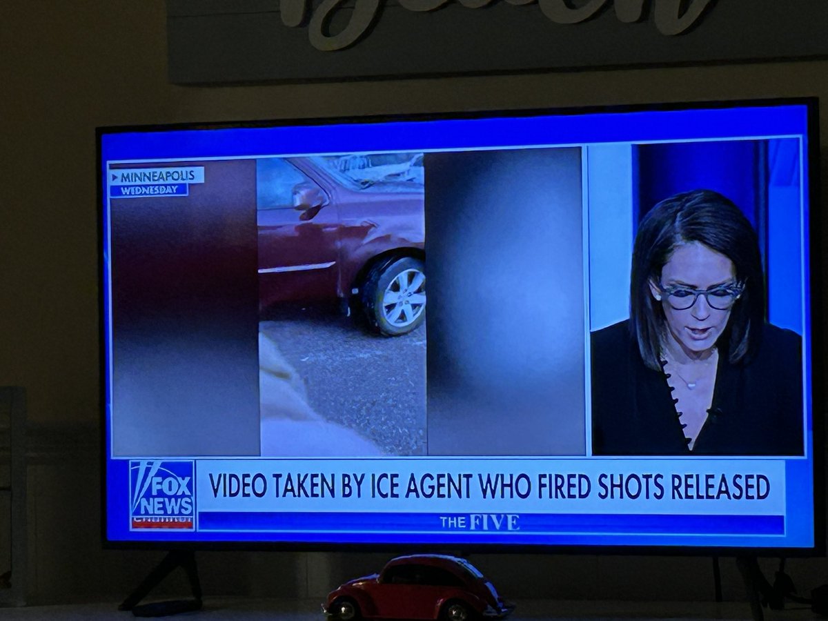 Capescape3's tweet image. Time to switch to HGTV