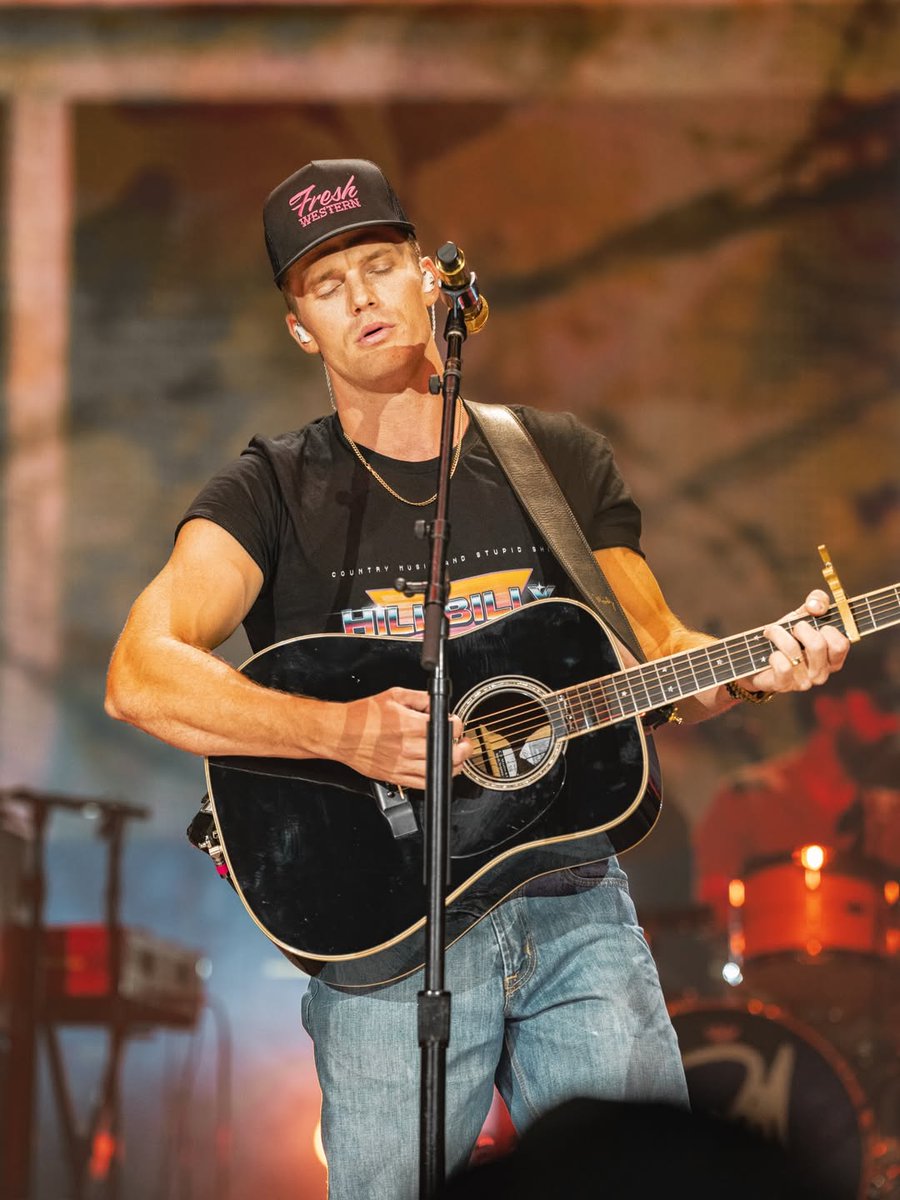 _FreshWestern's tweet image. Finally Friday. What are y’all getting into this weekend?

📸 : @ChrisKleinmeier