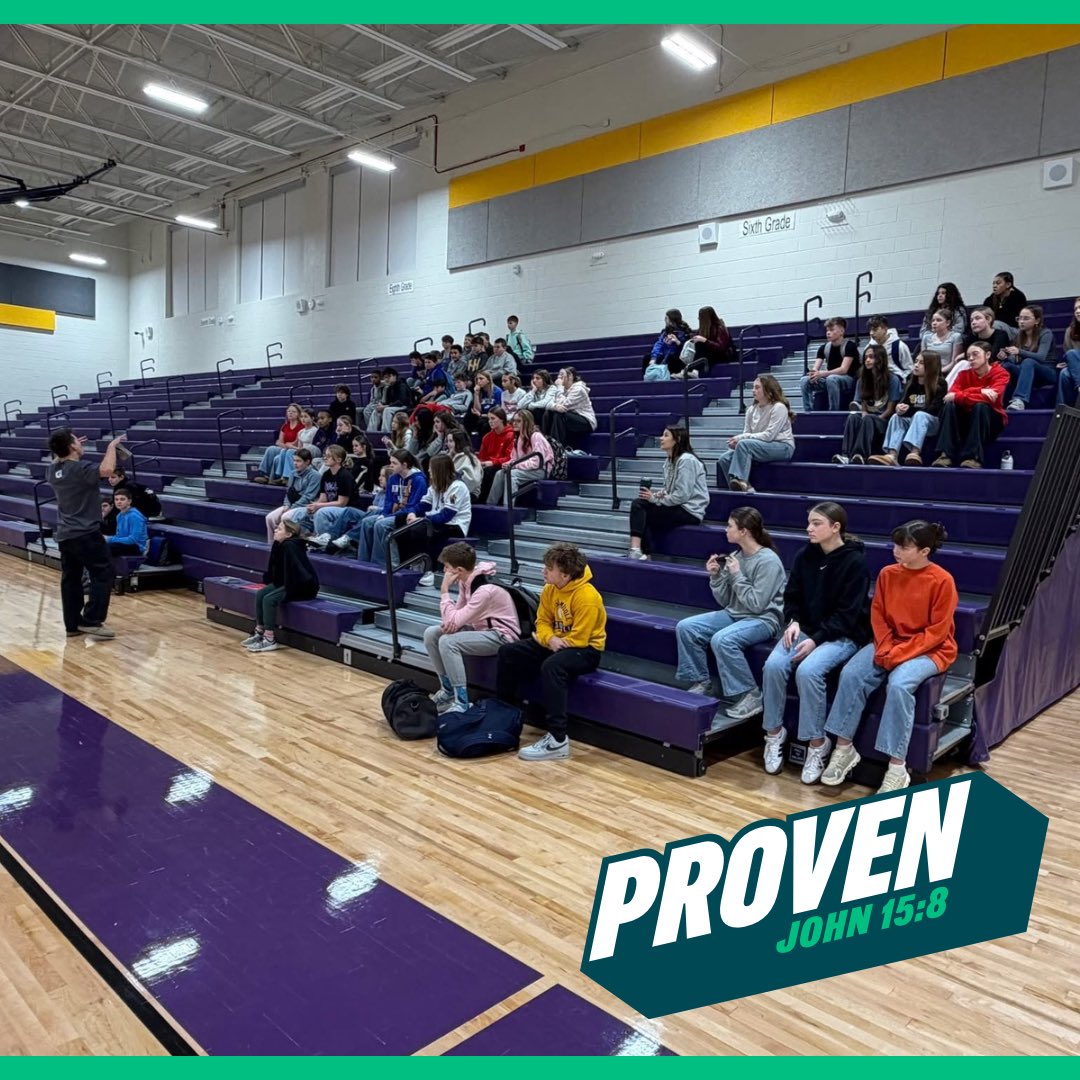 CKYEastFCA's tweet image. On Tuesday, Gentry Deck from @eastsideky.church spoke to the #fcahuddle at Maddison MS! #fca #fcaproven #ckyeastfca