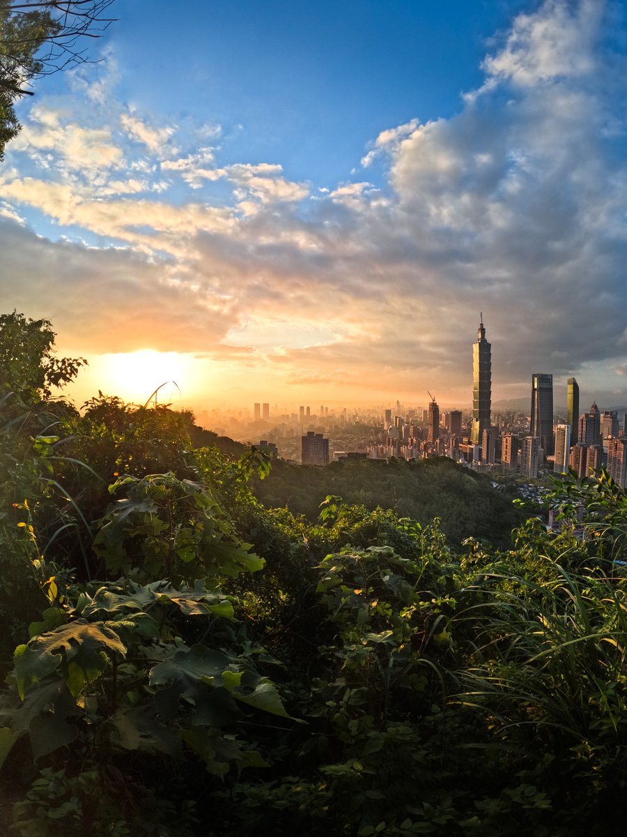 GoPro's tweet image. Photo Dump Friday: Where are you traveling to in 2026?

🇮🇳 Joshi Daniel
🇦🇪 Nick + Madison Hearn
🇨🇦 Kyle Wicks
🇹🇼 Josep Gomis

#GoPro #GoProTravel #TravelPhotography #Travel