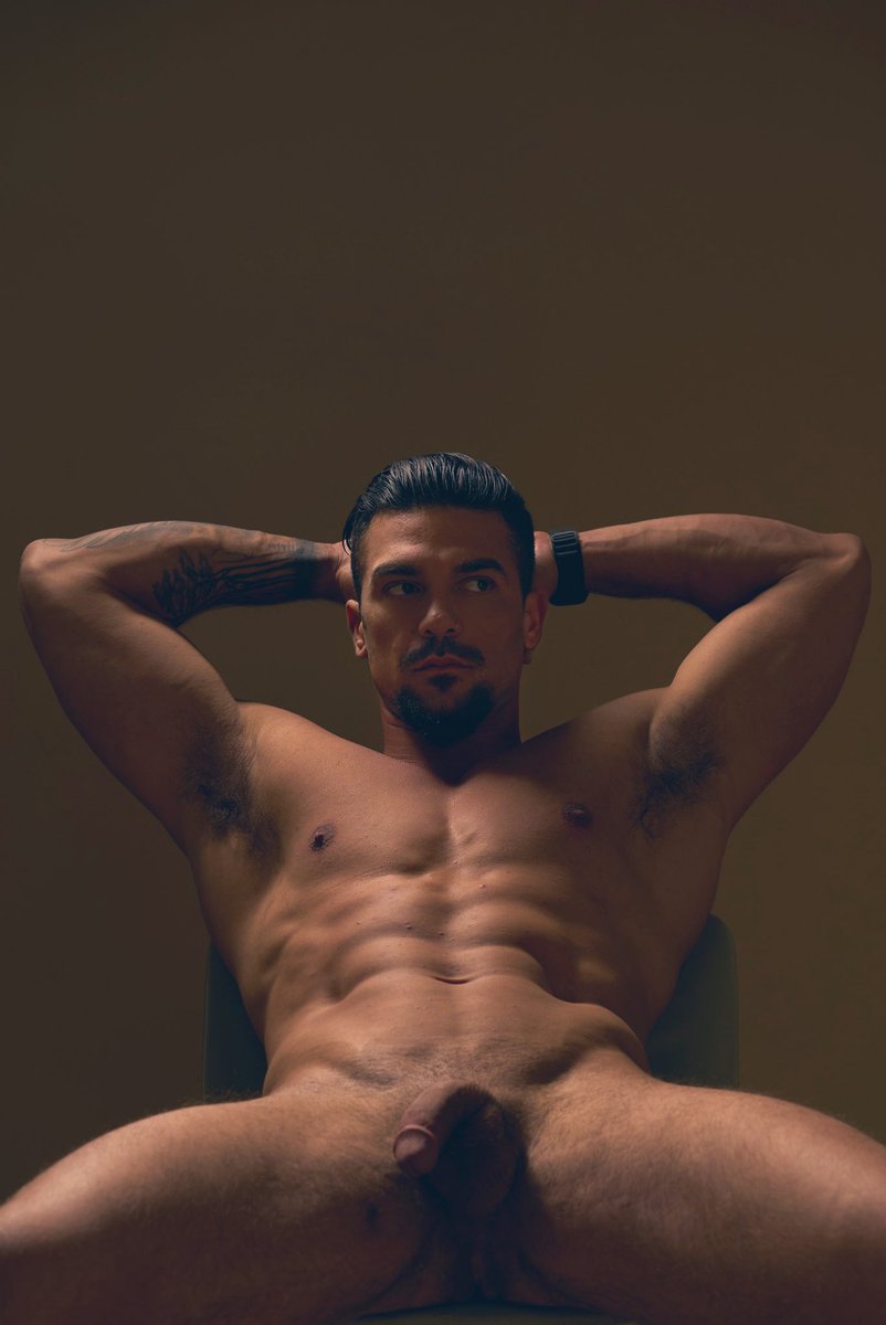 Yosemitesam4321's tweet image. Smell my balls or my armpit? 

onlyfans.com/tom.barry

@Roble_Konara