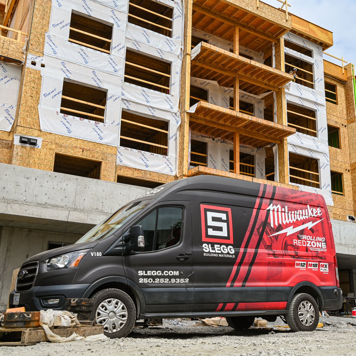 SleggBuilding's tweet photo. Our Rolling RedZones are always fully stocked and ready to roll! We bring the goods to your jobsite so you can get the tools, accessories, and expert advice you need, when you need them. 🏗️🛠️

Book a Rolling RedZone visit today!
Curtis - 778-676-0180
Albert - 250-252-9352 https://t.co/uu3f1euauN