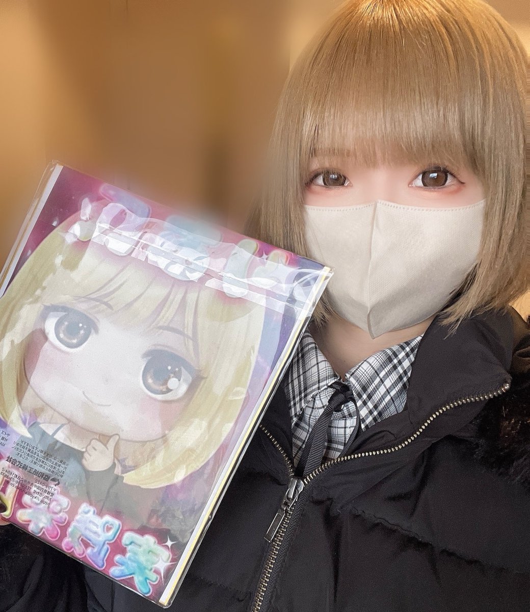 おはようございます
手作り色紙作ったんだけど、限定１名様プレゼントしよかな？！欲しい人はリツイートといいねしてね🩷
#リツイート拡散よろしくお願いします