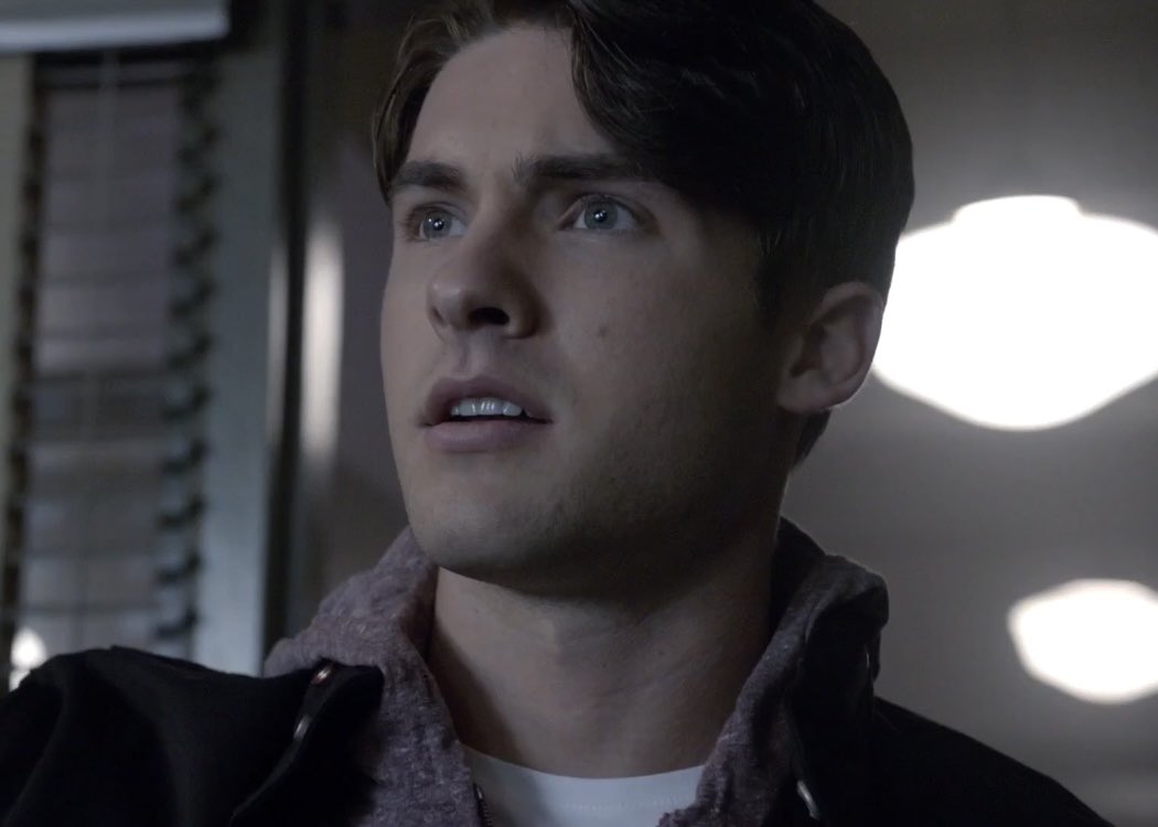 lluvcody's tweet image. they had the same reaction to “shut up”😭