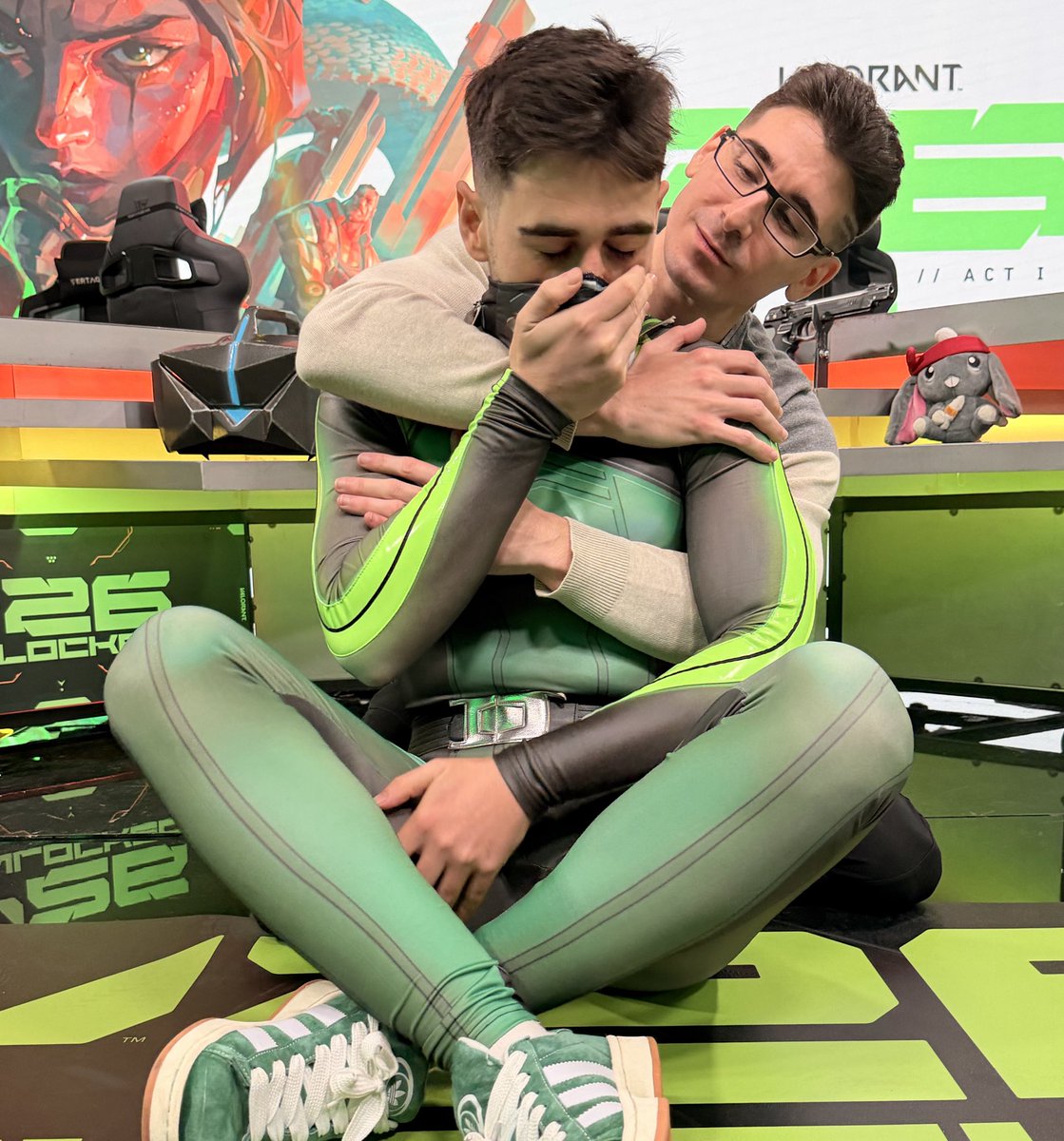 Chamber x Viper 🧡💚

#VALORANT