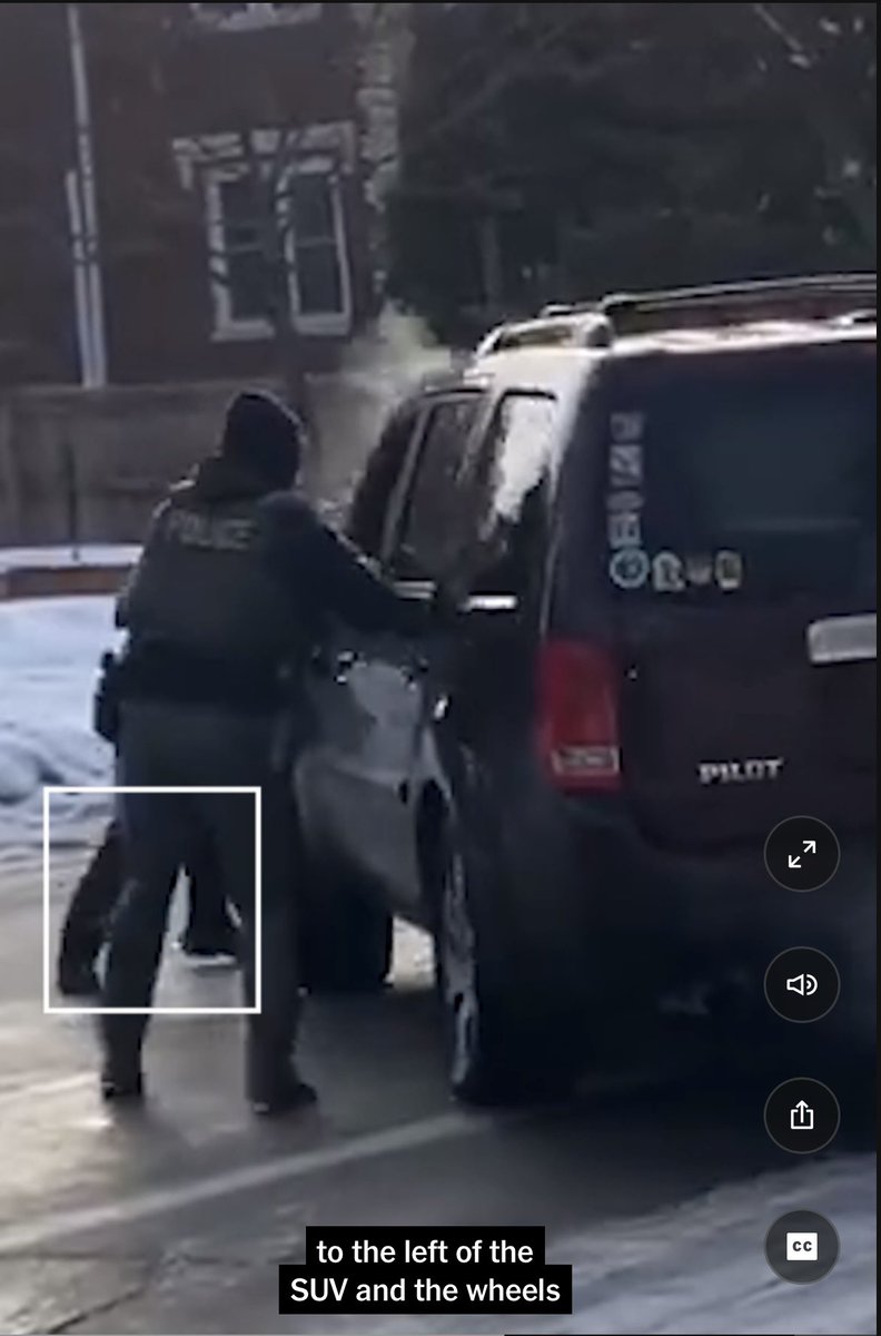 hasanthehun's tweet image. ross swaps his phone to his non dominant hand to take out his weapon while he can clearly see renee moving her steering wheel right.

both his feet are clear of the direction of the suv by the time he fires the first shot

2nd and 3rd come through the side window

lying fuck