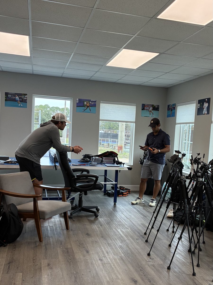 Next level-prep for the 18u L5 at FWBTC: electronic line calling in play! 🎾

#tennis #swingvision #electroniclinecalling #tennistournament #fwbtc